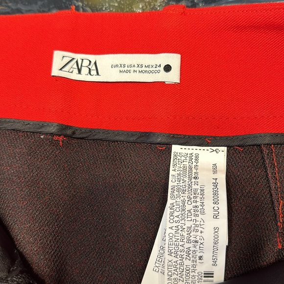 ❤️Zara Mini Skirt ❤️ - Picture 5 of 8